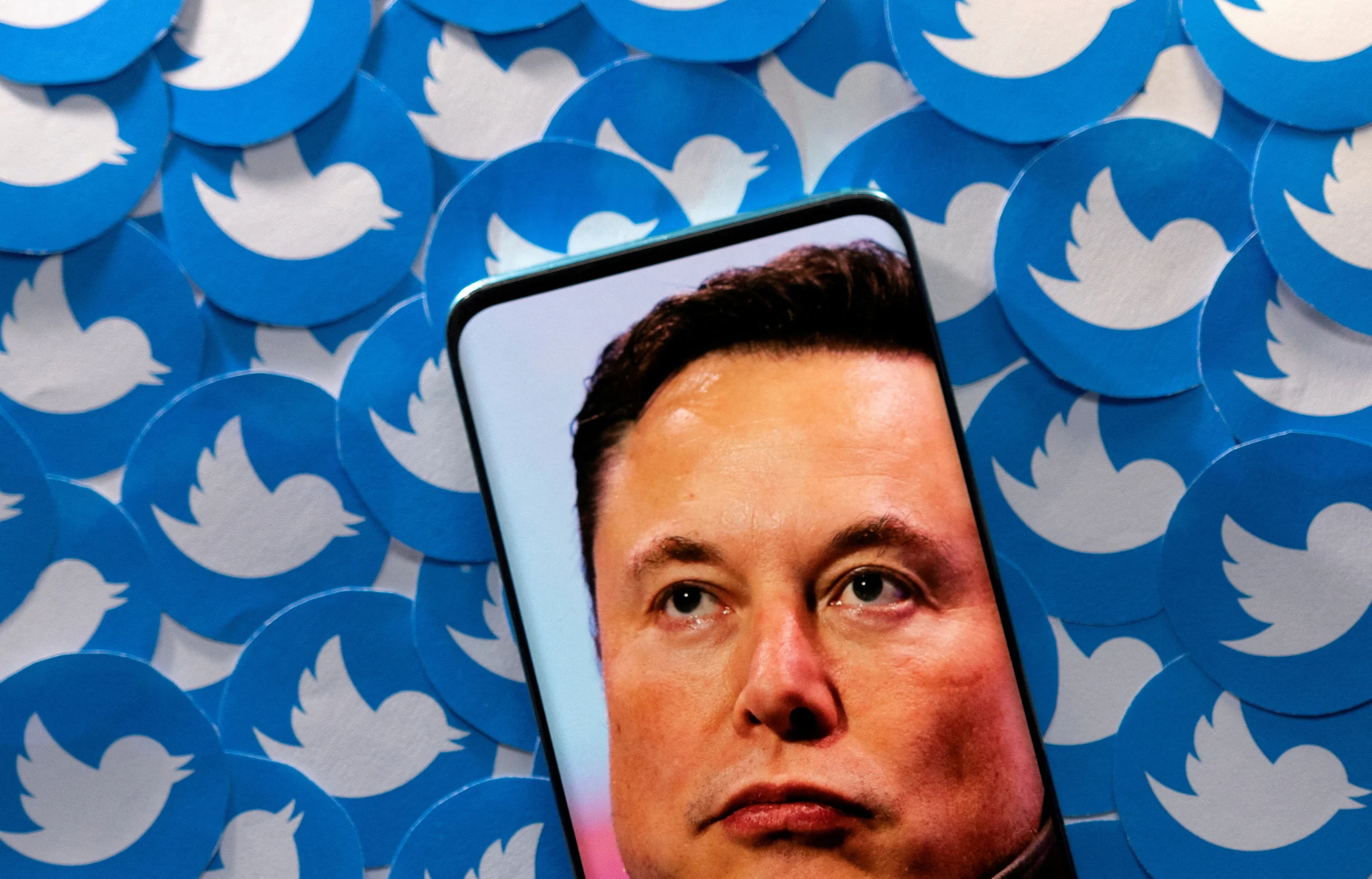 Now Elon Musk Says He Won’t Fire 75% of Twitter’s Staff