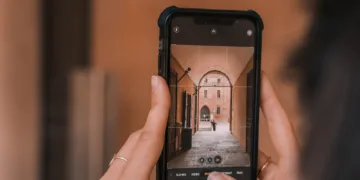 7-Reasons-Why-Every-Business-Should-Be-Mobile-Friendly-appedus