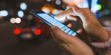 How to optimize a mobile app for different devices